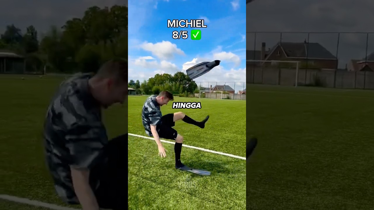 Michiel kadang kurang beruntung saat duel sepak bola melawan Celine