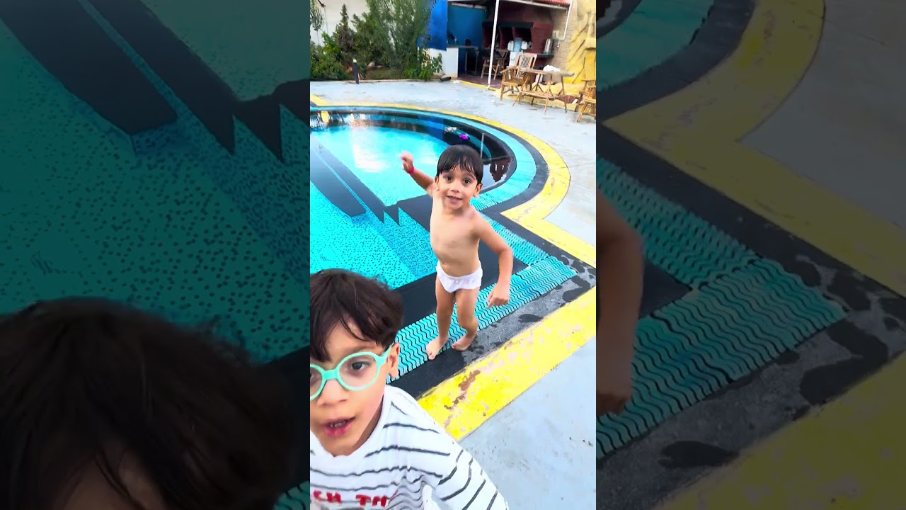 اتحديت حسن ينزل لاعماق المسبح 😱شو صار 🫣🥹@يوميات.التوأم.حسن.ووسام