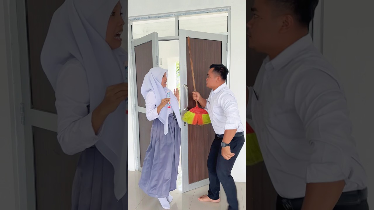 murid tukang telat !! Bisa aja ngerayu babeh biar gak dihukum🙄 #funny #comedy