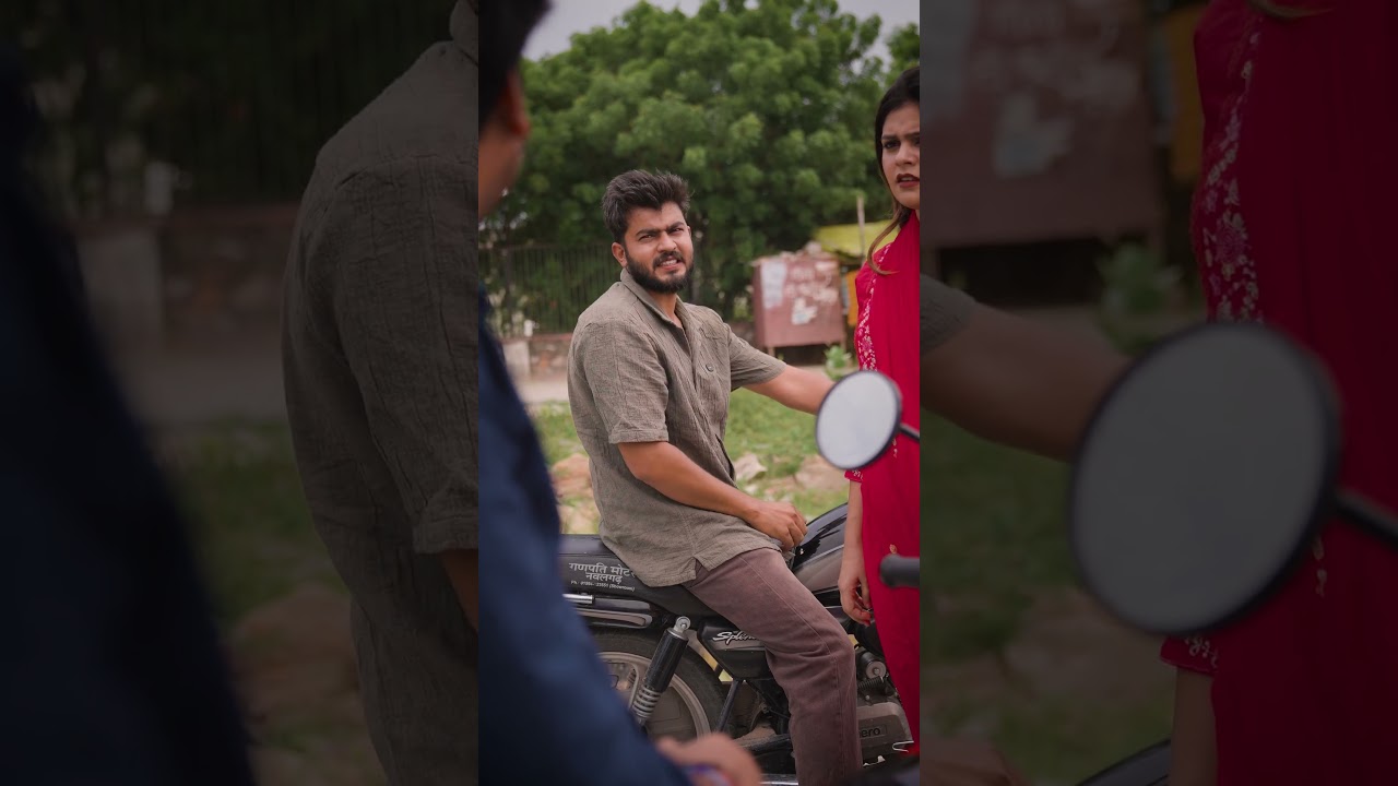 Bike में पेट्रोल डालने का ये Gadget देखा? 👀😂#shorts