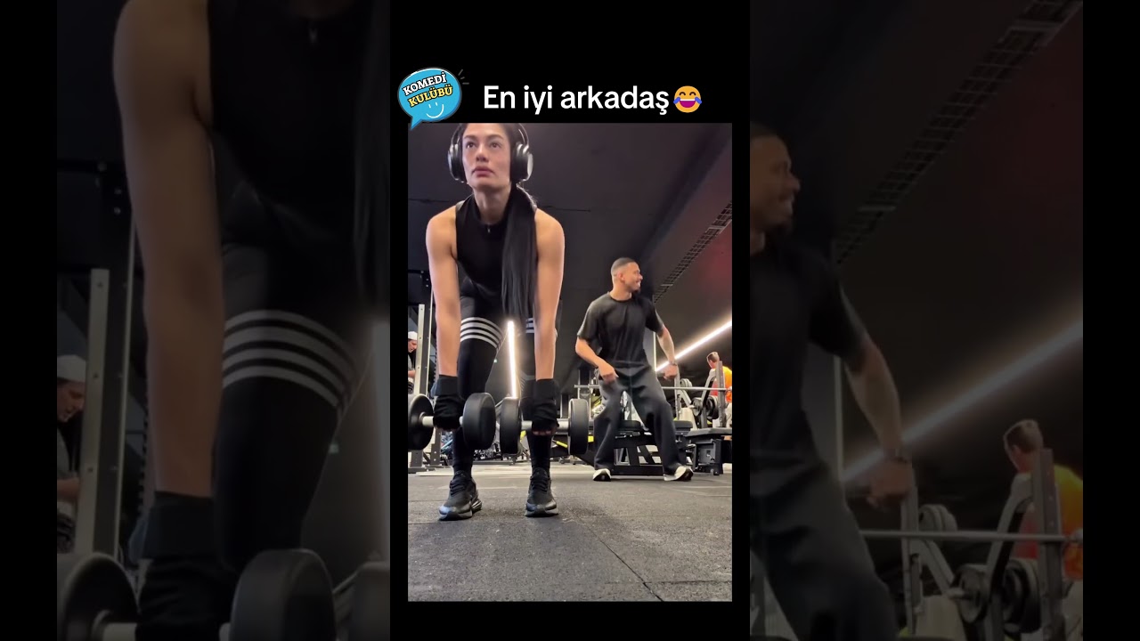 En iyi arkadaş😂  #komikyorumlar #komikvideolar @thomsofficiel__