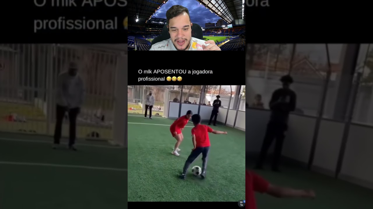 O MLK APOSENTOU A JOGADORA PROFISSIONAL KKKKKKKKKKK