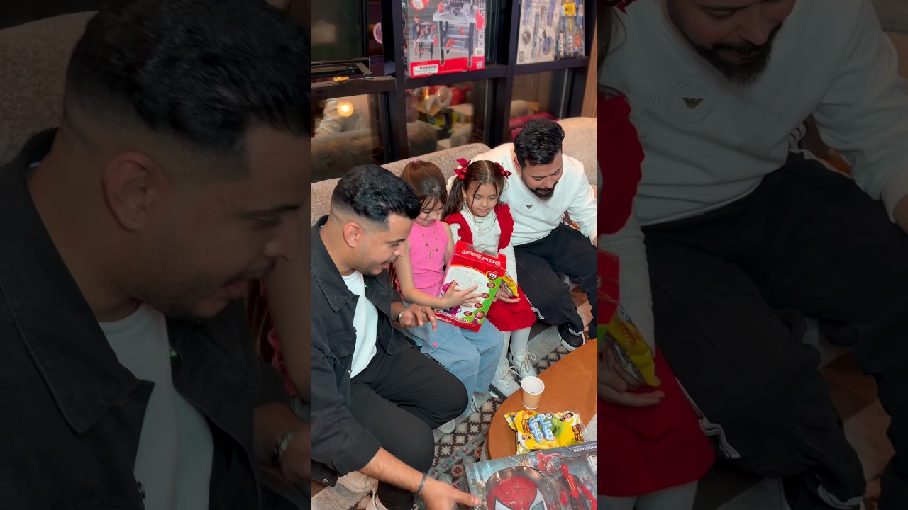 عازمة صديقتهة بالمطعم😍❤️ #اكسبلور #بغداد #تحشيش #تيك_توك #اطفال #ترند