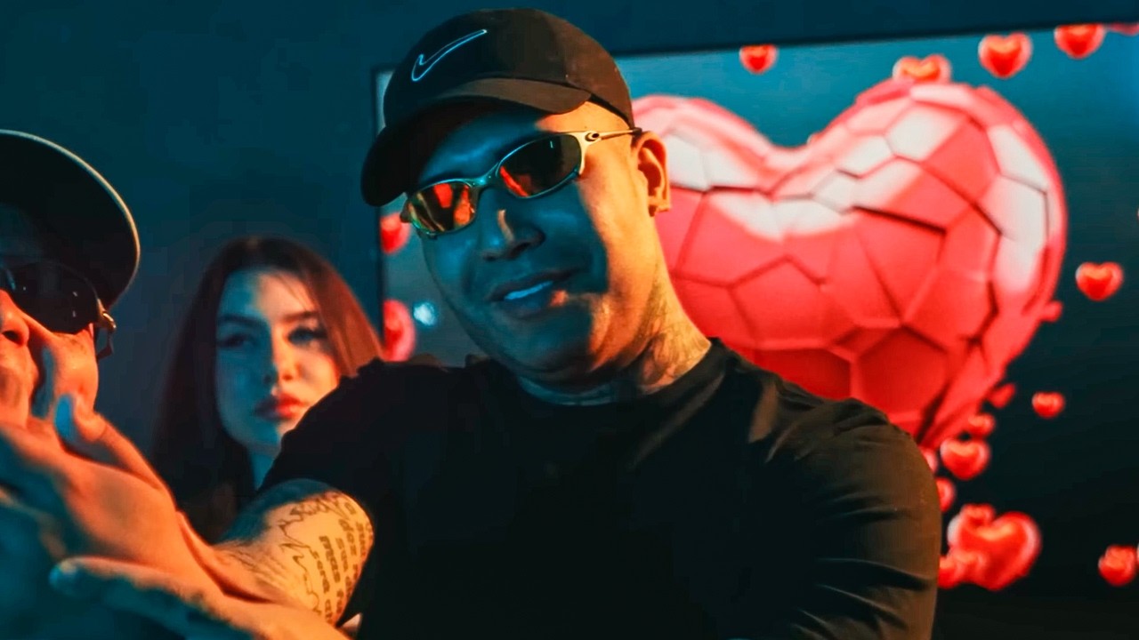 DIÁRIO DE UM CAFAJESTE - MC Lele JP, MC Meno K, MC Ryan SP, MC Tuto, MC Negão Original (Web Clipe)