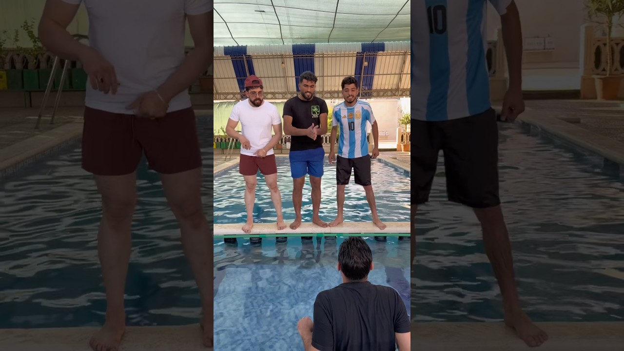تحدي في المسبح على اكل😂#shorts