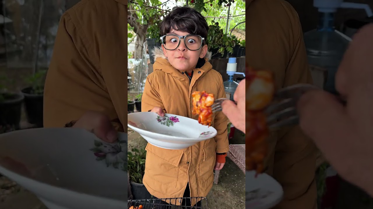 KEDİLERİN NASİBİNİ KEREM YEDİ! 🐱