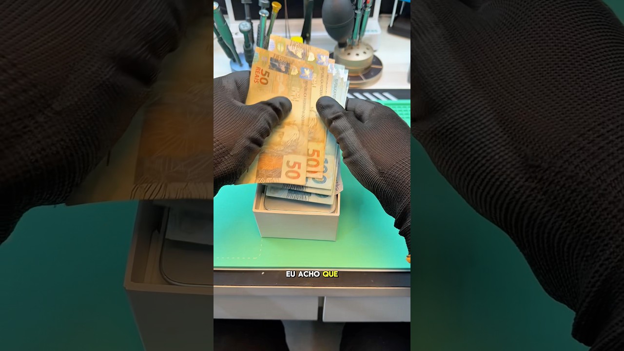 Achei que seria um aparelho da marca OPPO mas era um POCO M6 para trocar do vidro da tela quebrada