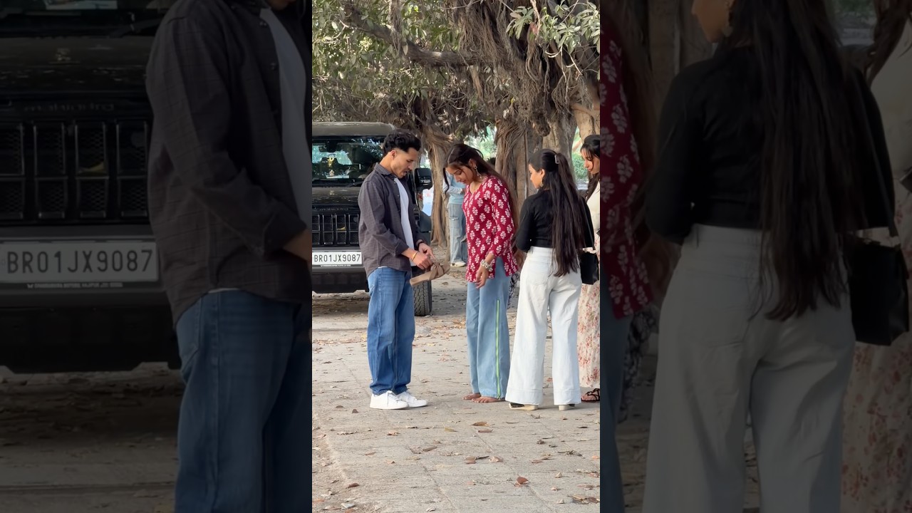 Bhai ke sath galat hua 😂😂 #funny #memehub #viral #comedy #comedyvideos #funnycomment #youtube