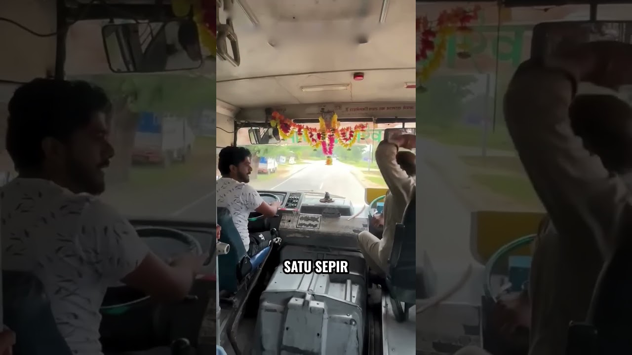 Kenapa Bis Ini Punya Dua Setir!?