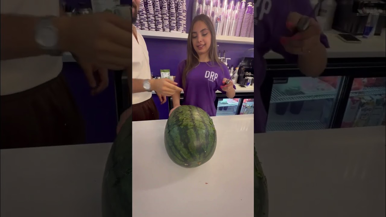 اسهل طريقة تقطيع بطيخ✨،،، لا تنسوا الاشتراك🤍