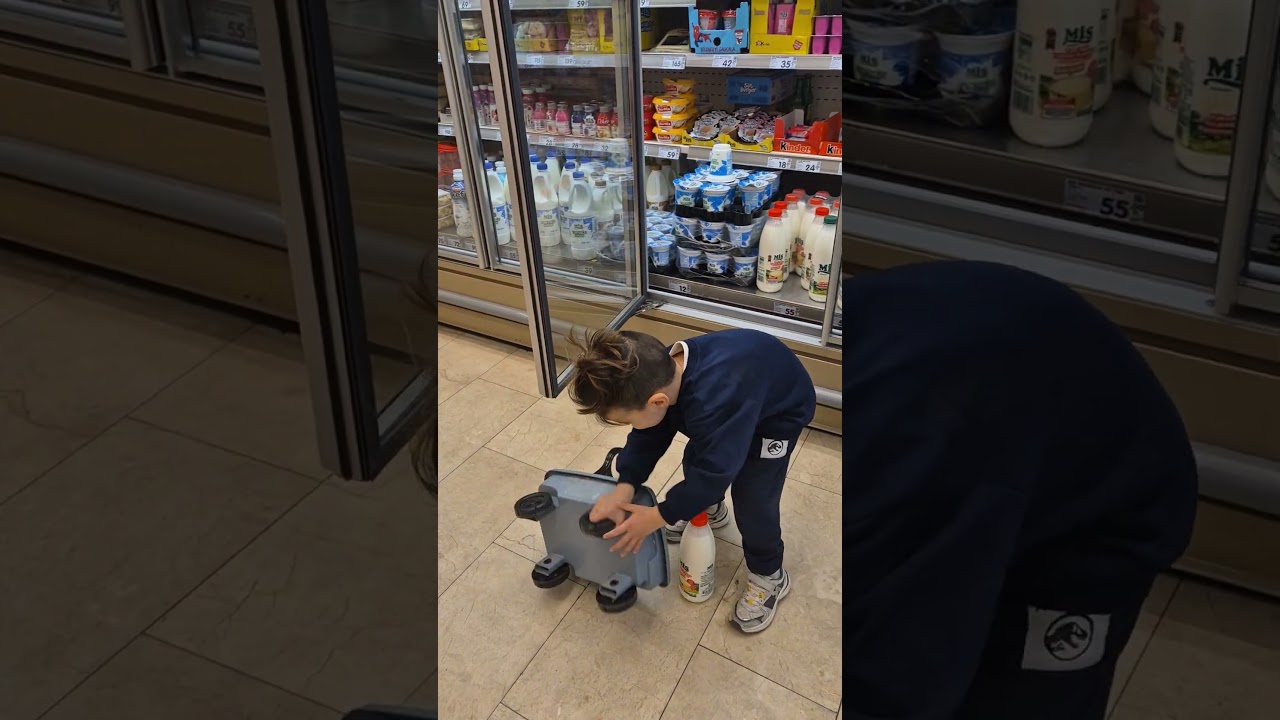 cute🍼🍼🍼🍼😂😂😂🍶🥛