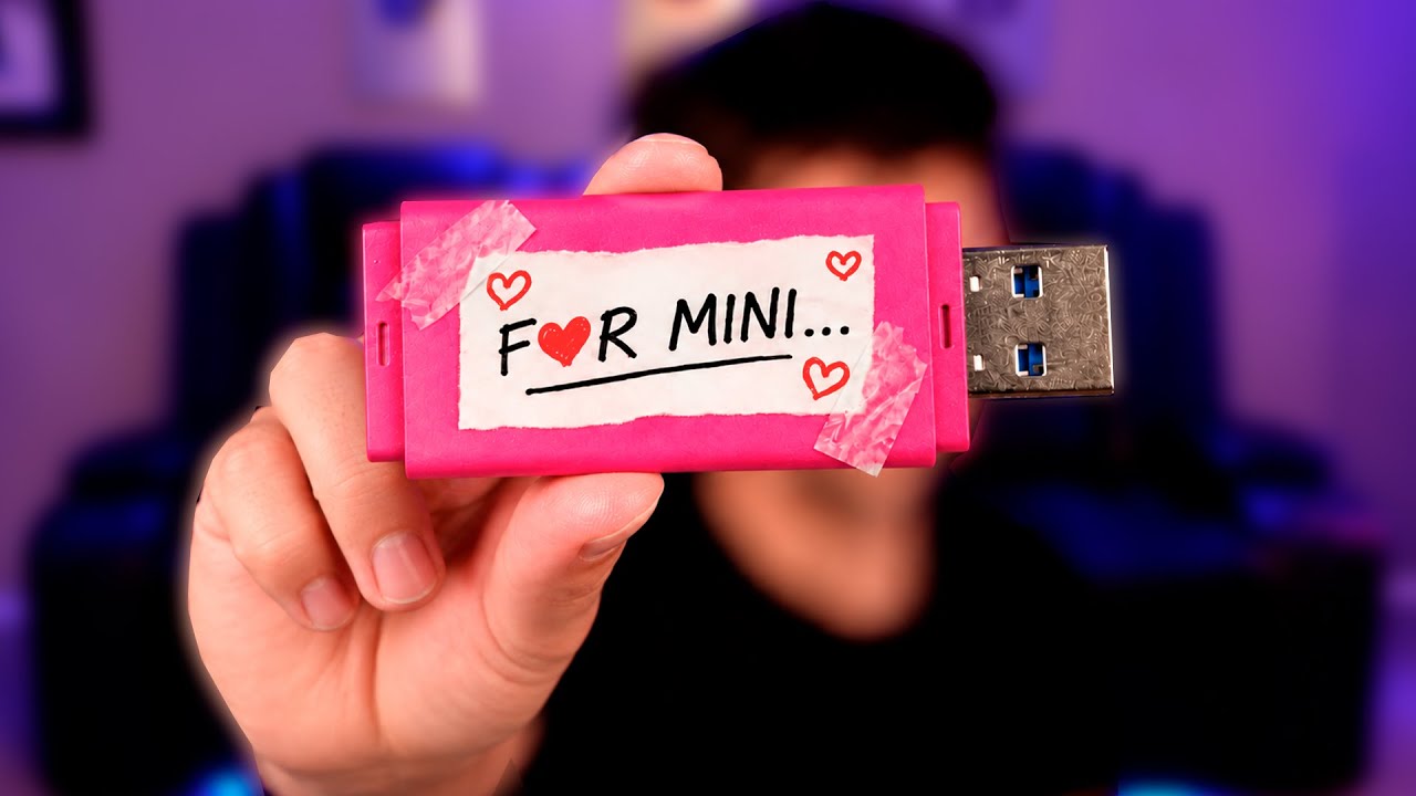 a CRAZY FANGIRL sent me this USB...