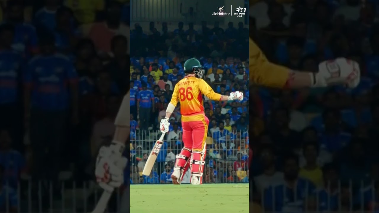 డెడ్‌లీ యార్కర్ 🎯కాళ్ల దగ్గర పడితే ఇదే రిజల్ట్ 😬