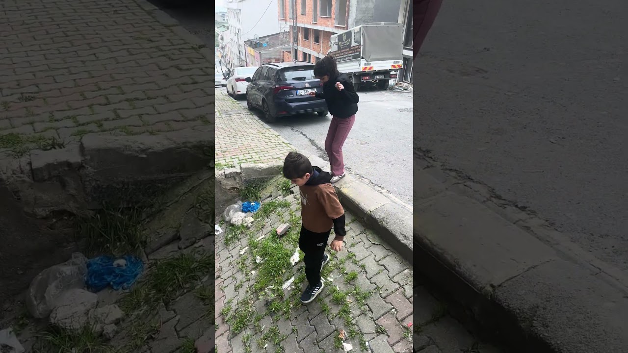 فوزي وردنيا انقذو الموقف 😁لولو كانت بدها تزت حالها مشان البالونه 😱 بل آخر طقت هههههه