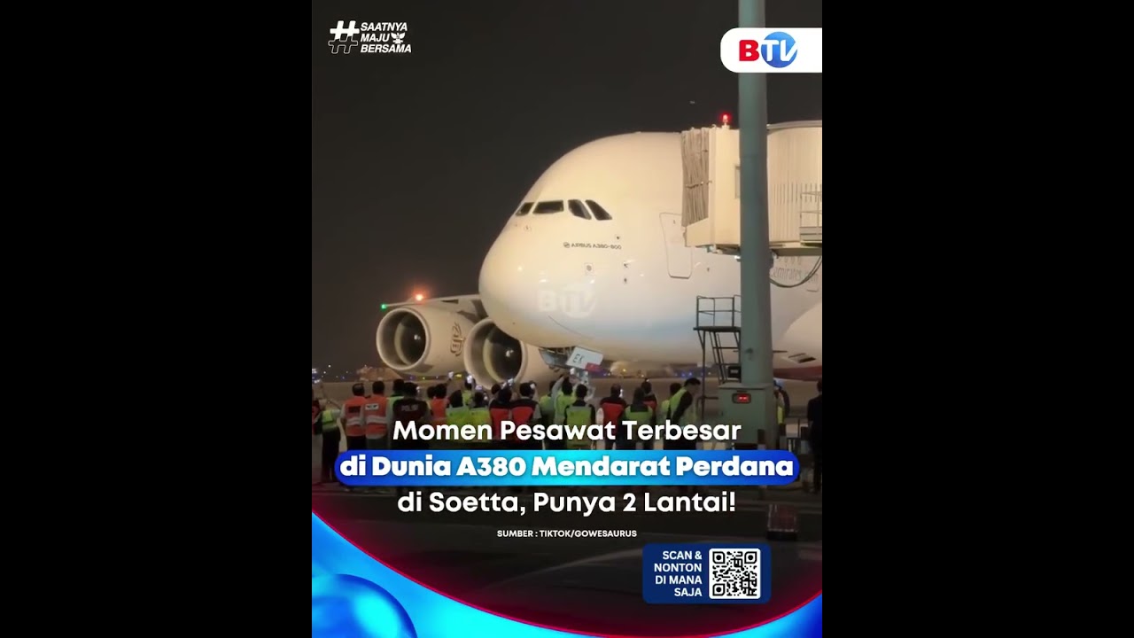 Airbus A380-800 milik Emirates untuk pertama kalinya mendarat di Bandara Soekarno-Hatta, Tangerang,…