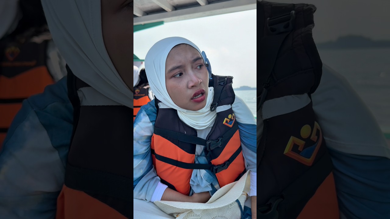 Kasian banget ikan paus ini #shorts #minivlog #comedy #bocilwargads #maspreman #sidoii