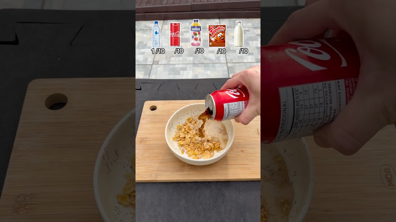 Qual bebida deixa o cereal mais gostoso? #experimento #toddynho #leite #cocacola #iogurte