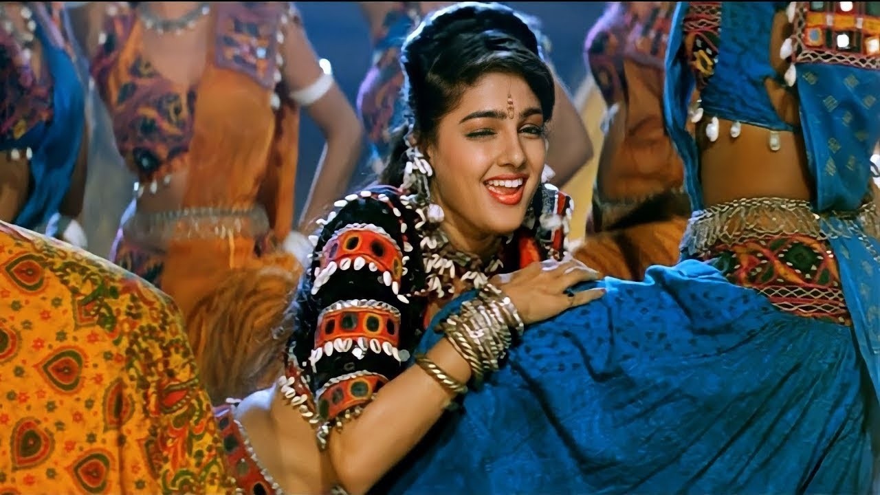 गुप् चुप गुप् चुप | Gup Chup Gup Chup | Alka Yagnik | Ila Arun | Karan Arjun | 90's Dance Songs