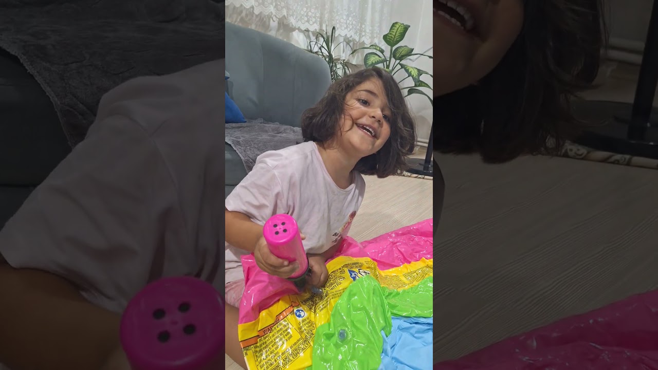 عم تنفخ المسبح #funny #رجعوني #humor #رحنا #اكسبلور #baby #comedy #اكلتك #cutebaby #شلتنا