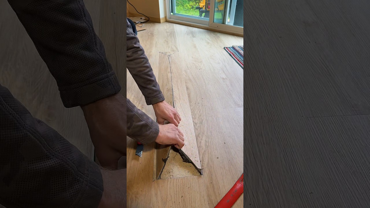 How to Replace One Laminate Floor Plank? ⚒️ - Published by MrVex