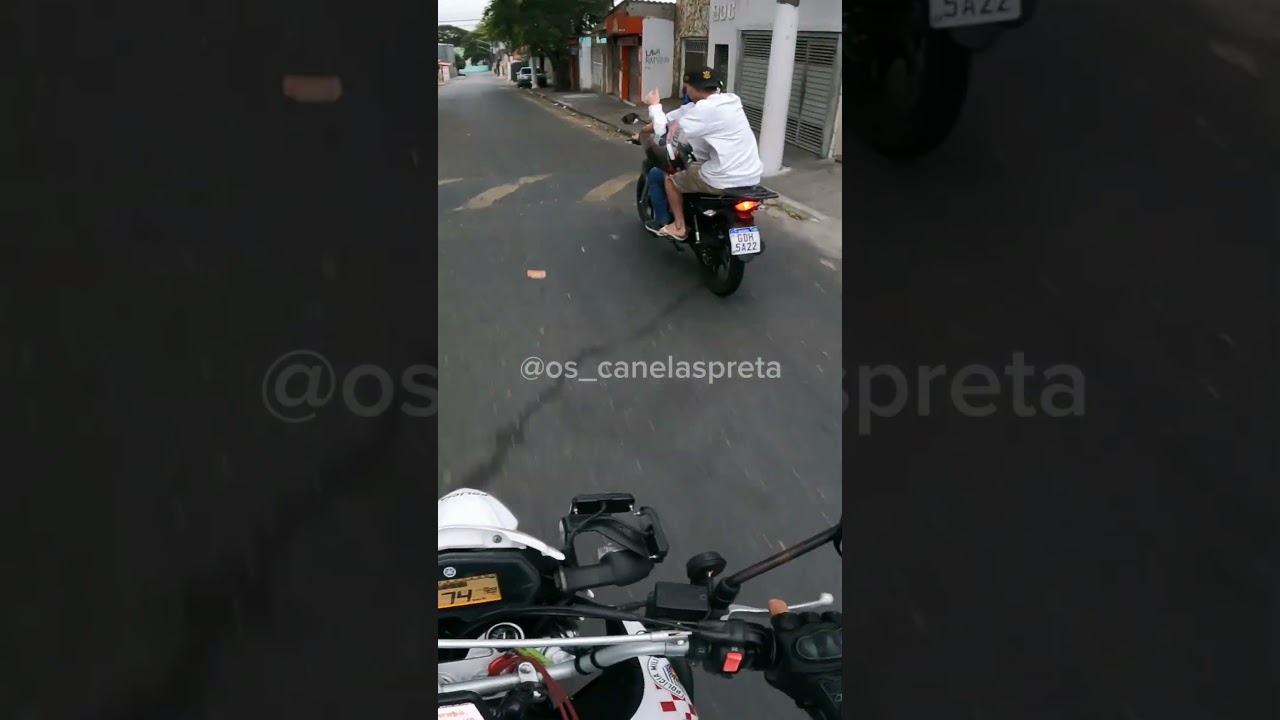 Até onde vale a pena fugir?        #moto #policia  #police #motorcycle