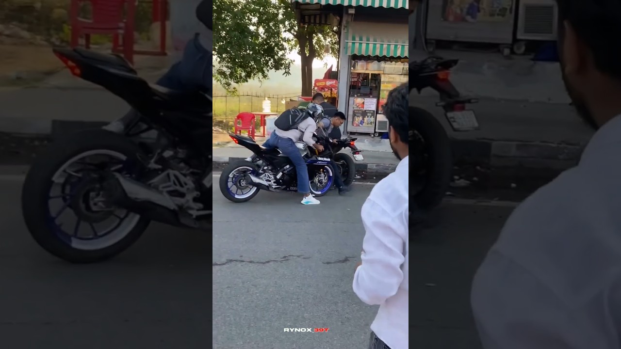 Yamaha R1M five Ka Crash Gaya 🤕🚀 #r15 #ytshorts #shorts #viralshorts