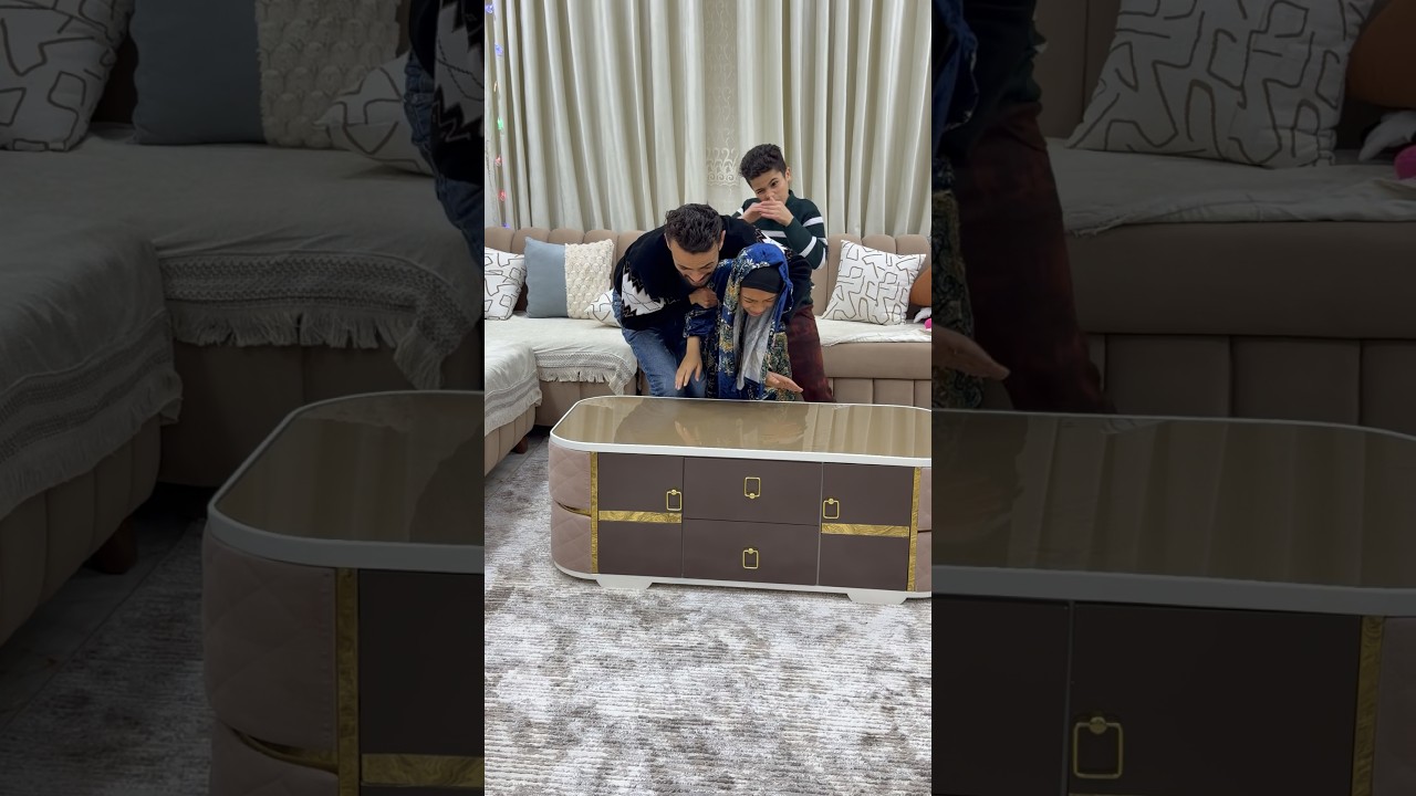 لما بنتك مترضاش تروح المدرسة😂