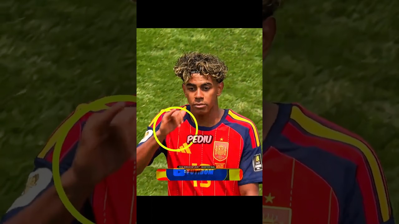 QUANDO YAMAL DECIDE BEBER ÁGUA😂