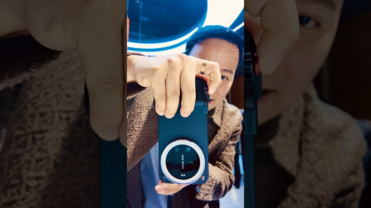 Ye Phone hai ya DSLR 🤯 ft. Xiaomi 17 Ultra #Shorts