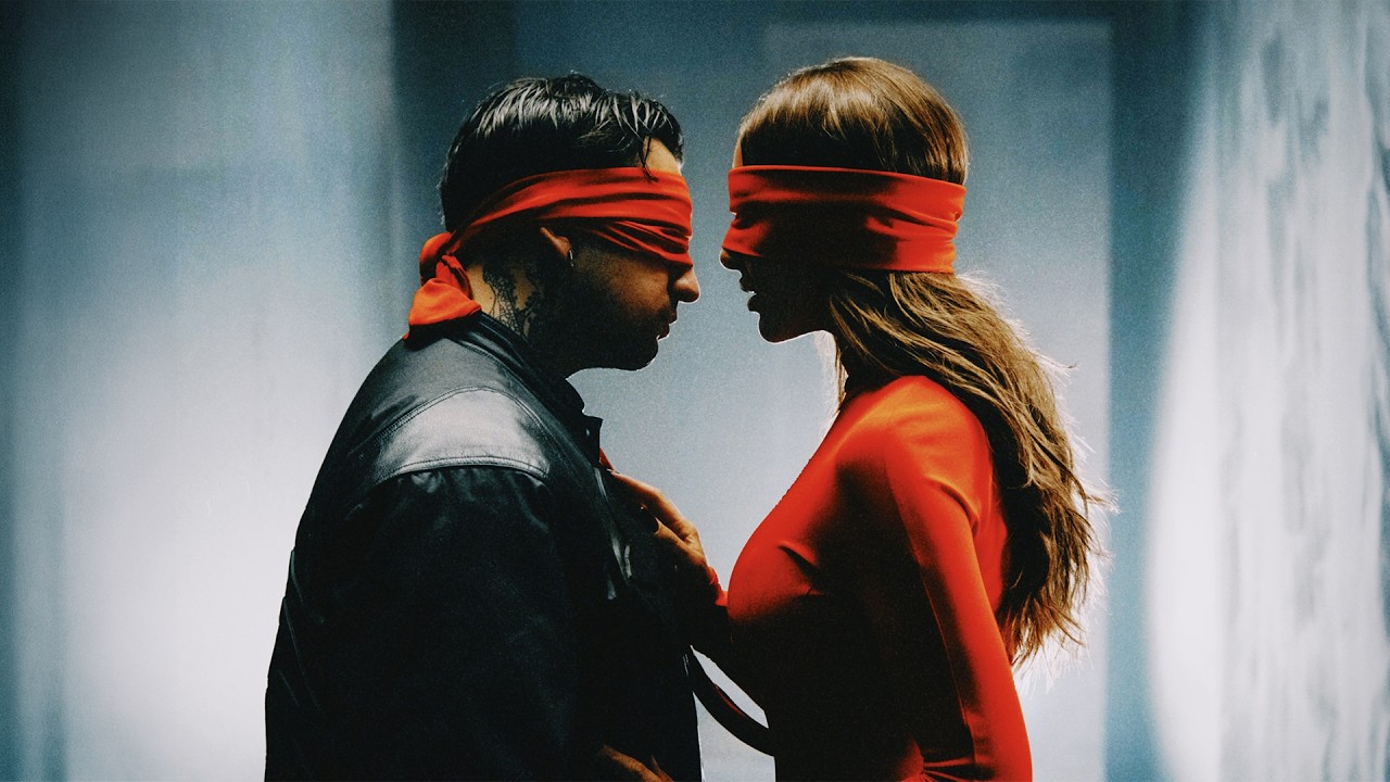 Hadise & Motive - Labirent (Official Video)