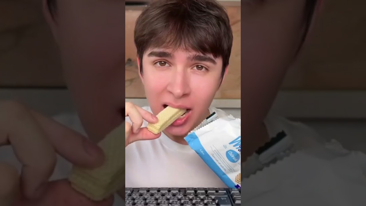 COMO LIMPAR TECLADO RAPIDO COM COLA😱