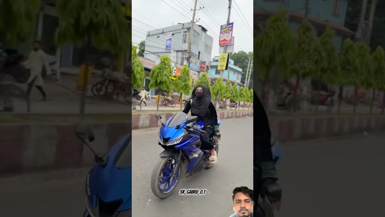 Hijab girl entry with R15😎🥰👀 #shorts #hijam #yamaha #r15