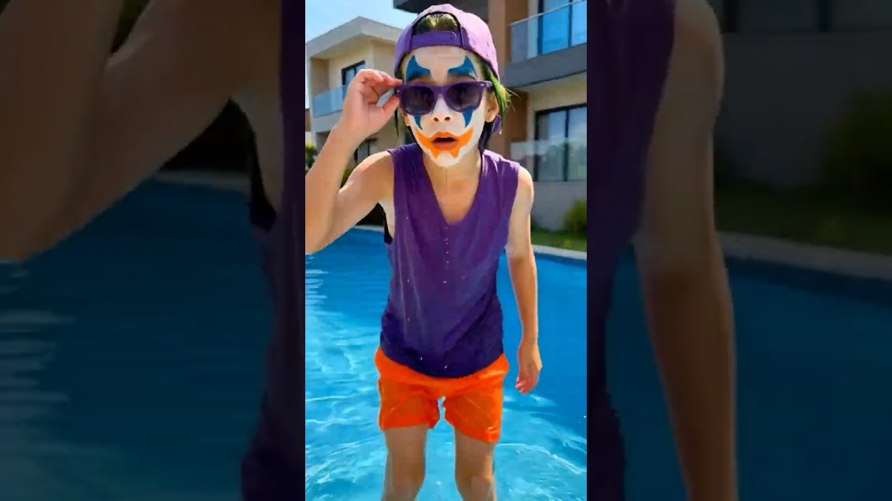 😅Olha o Jeito Que Ele Pulou na Piscina!