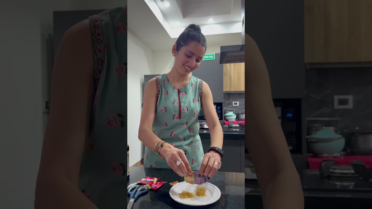 Gopal Ke Mummy Papa Ko Diya Surprise 😍 #neetubisht #lakhneet #youtubeshorts #trending #minivlog