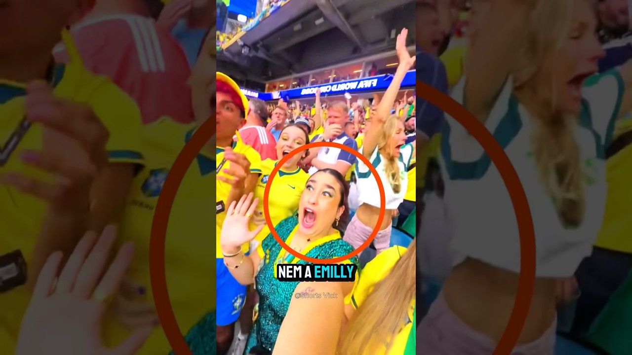 Nem a Emilly Vick esperava isso no jogo do Brasil #emillyvickof #shorts