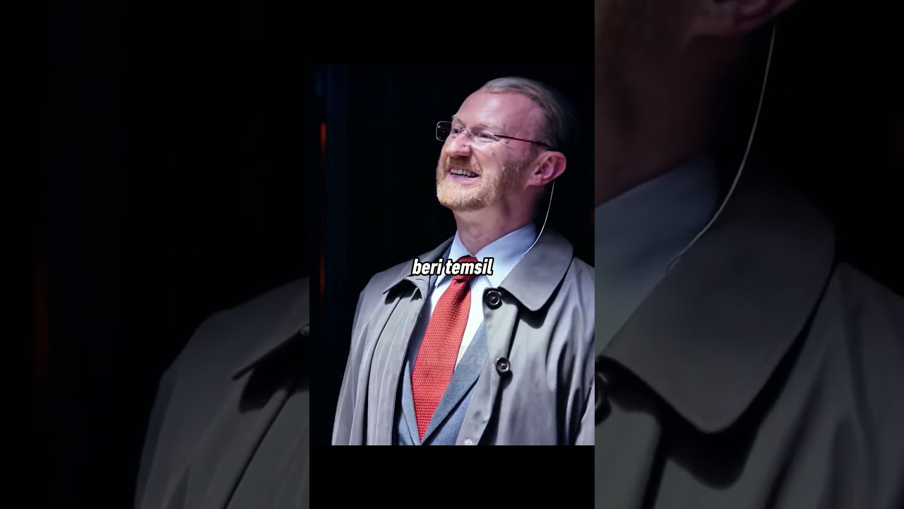 Dracula Sıkışınca Avukatını Çağırdı!
