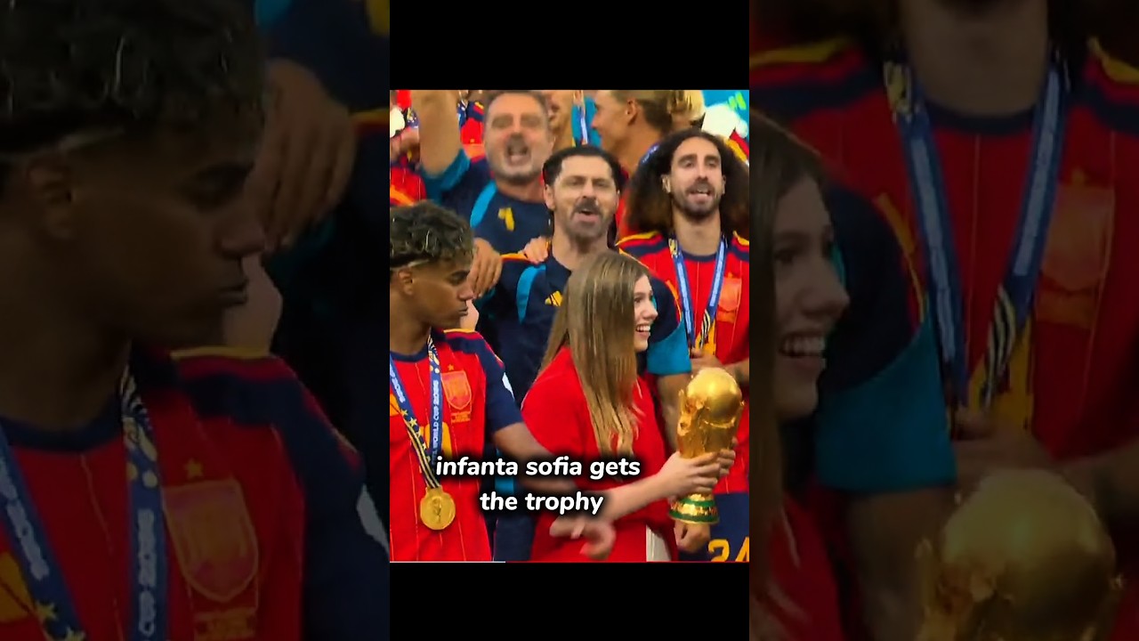 infanta sofia lifting the fifa trophy#princessleonor#infantasofia#lamineyamal #shorts#viral