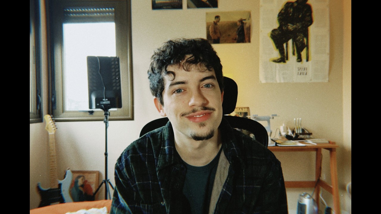 se você deslogar das redes socias, ainda é 2005