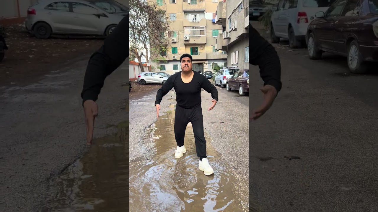 فوائد الجزمة العالية في المطر ضحك🤣#الجارد_الشرس#المطر #جزم #shorts