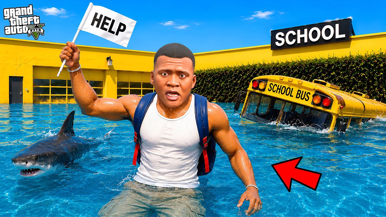 Franklin Escapes a Big Tsunami in His NEW School in GTA 5 ! in Telugu