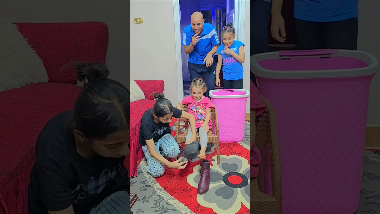 يلا ماميرو علشان البسك الشراب 🤣 توتا مستخبية