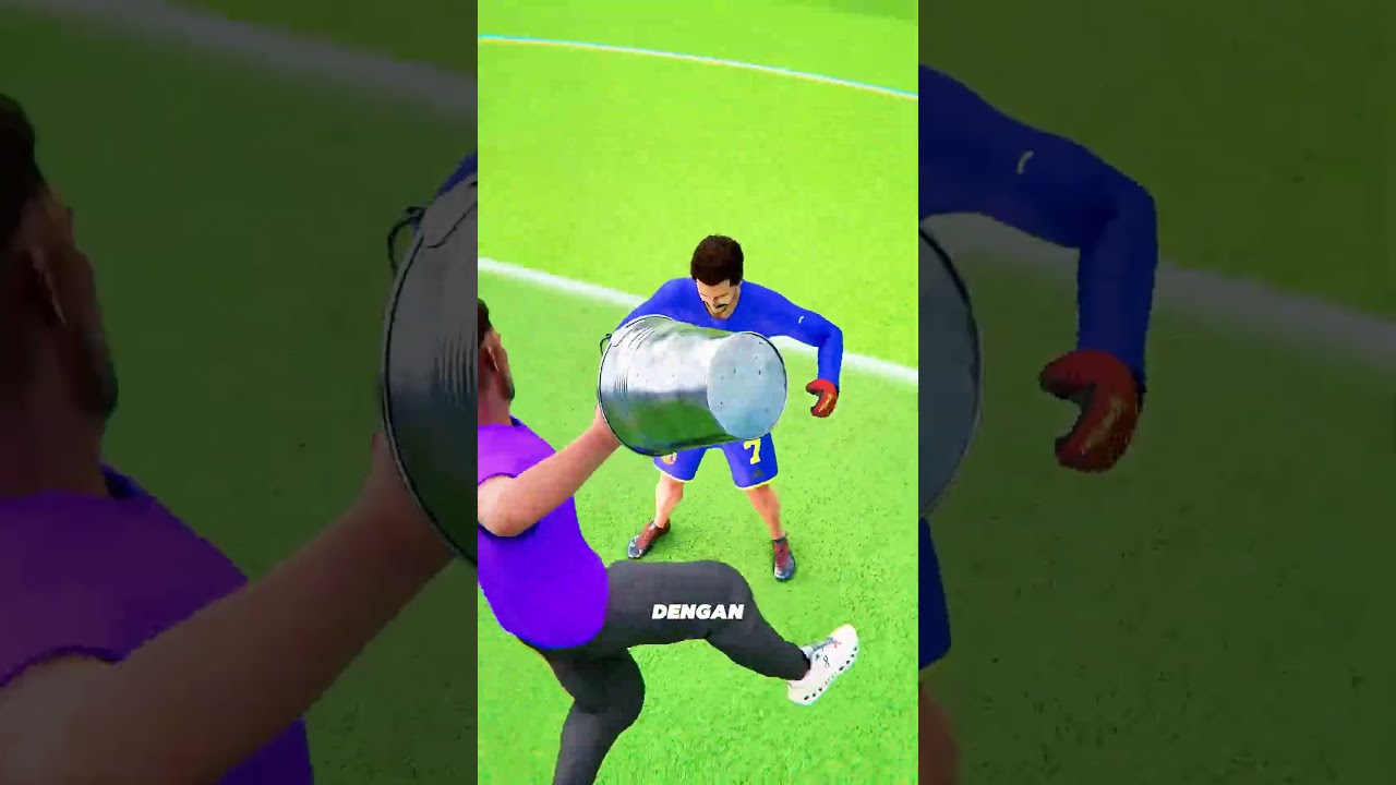 **Kiper Berdarah Setelah Diserang Suporter di Lapangan**