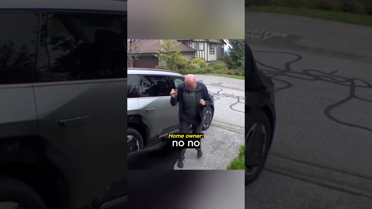 Man defends house from black bear...