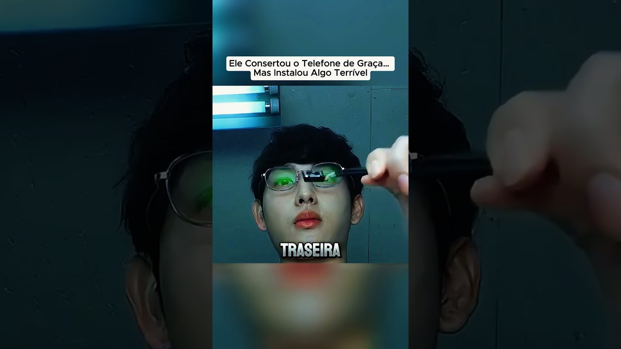 Ele Consertou o Telefone de Graça… Mas Instalou Algo Terrível