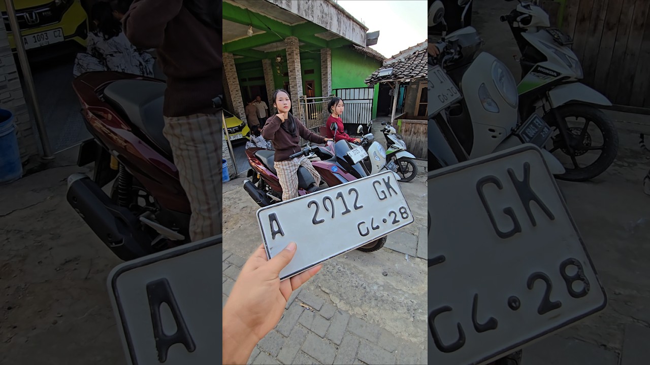 pasang plat nomor putih dimotor lala #trendingshorts