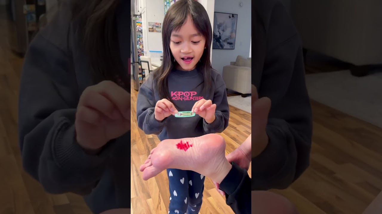 She Helped Mom Right Away 🥺❤️