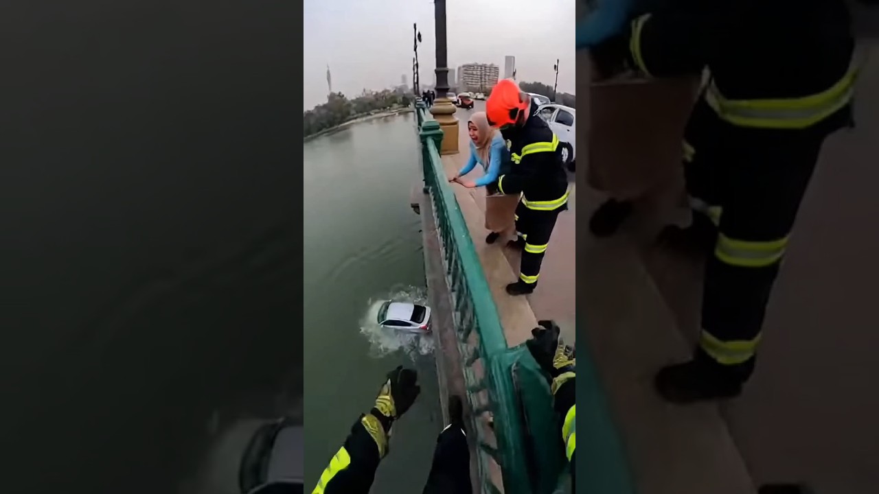 رجل الانقاذ قفز من فوق كوبري قصر النيل… وإنقاذ طفلين من الغرق في سيارة 💔🚨