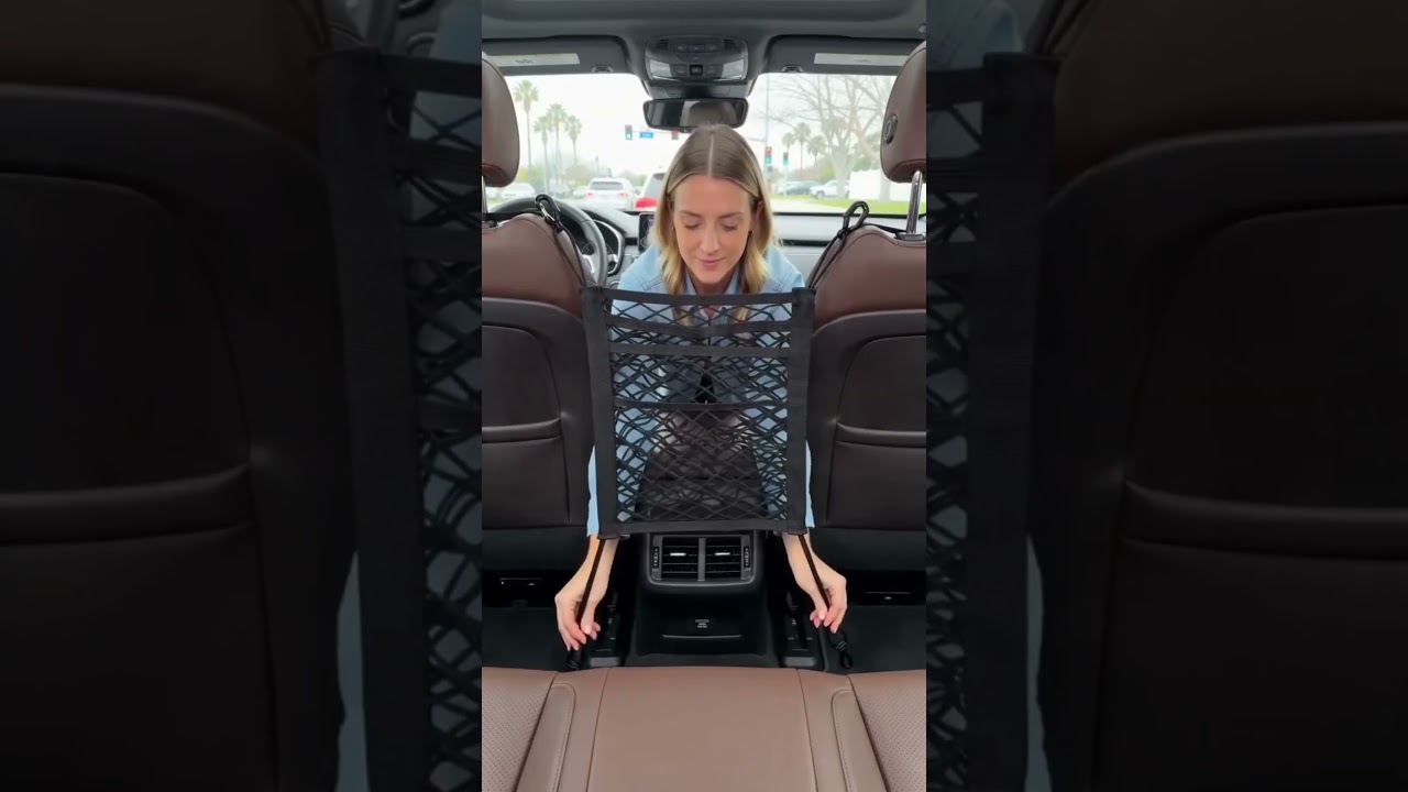 She Finally Found a Way to Stop the Kids From Reaching the Front Seat 😂🚗