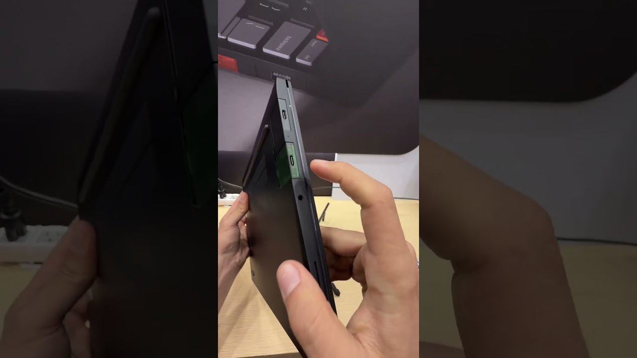 لابتوب بميزة رهيبة🔥