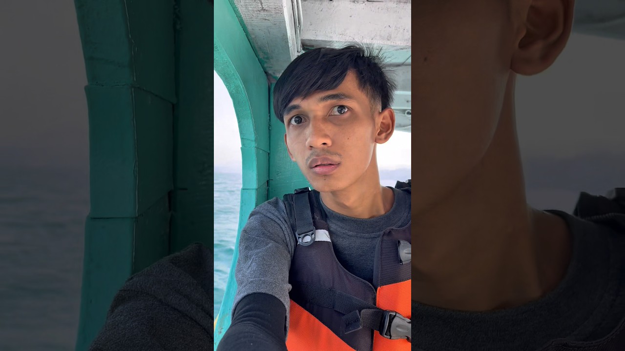 Kapal pak nelayan di tabrak ikan paus#shorts #minivlog #bocilwargads #maspreman